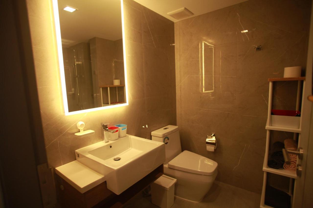 Huahin Dusitd2 Residences, Apartments Near Beach Esterno foto